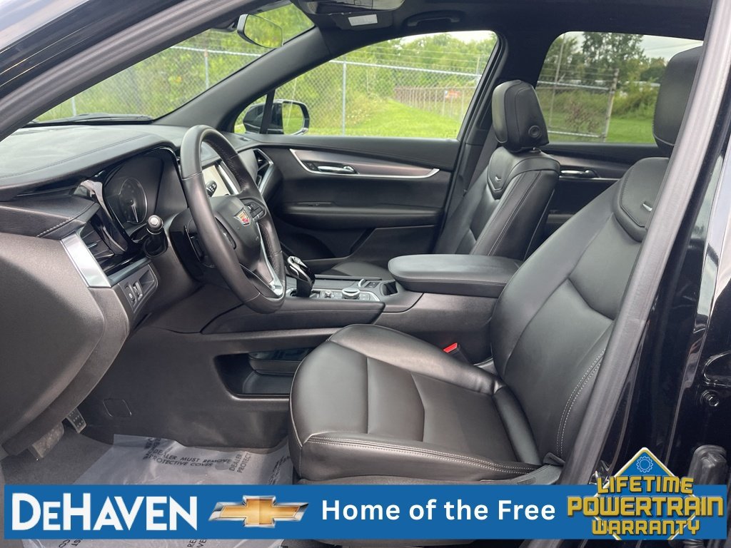 Used 2024 Cadillac XT6 Luxury w/ LPO, Floor Liner Package AWD/4WD image 20
