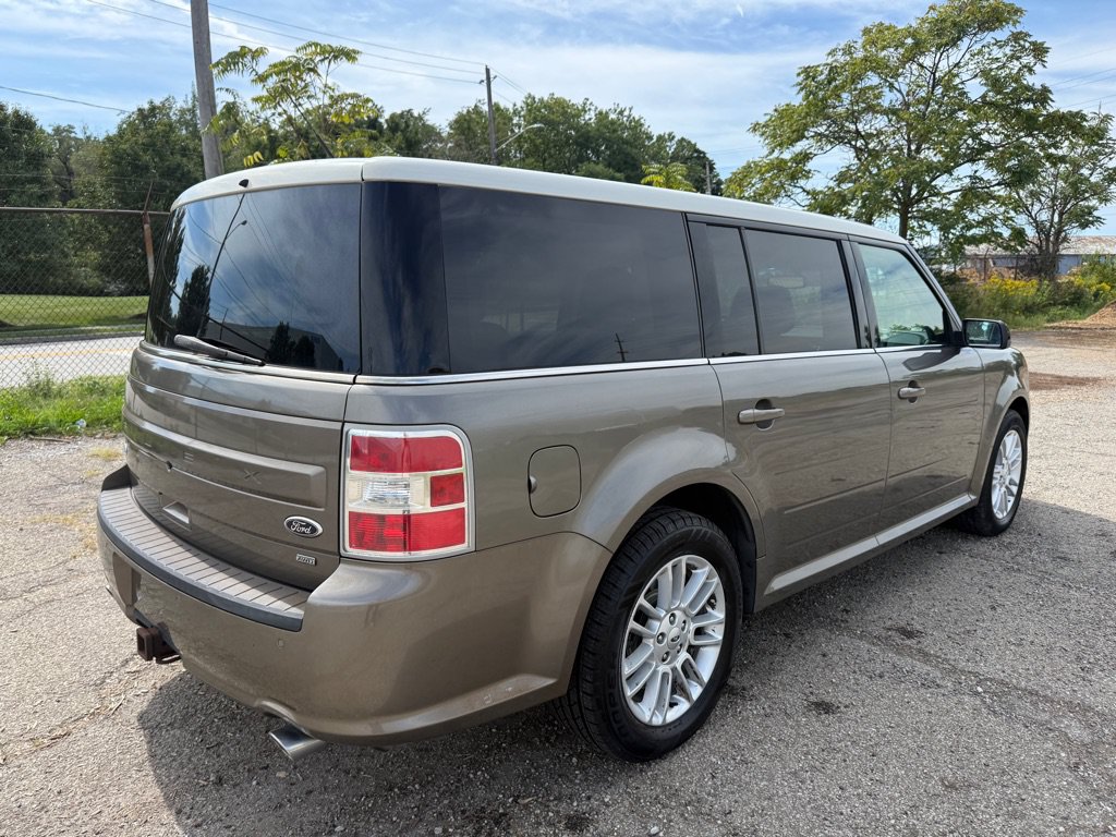 Used 2014 Ford Flex SEL w/ Equipment Group 202A AWD/4WD image 3