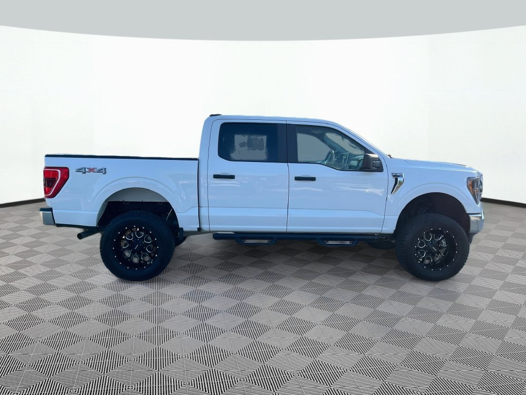 Used 2023 Ford F150 XLT w/ Trailer Tow Package AWD/4WD image 4