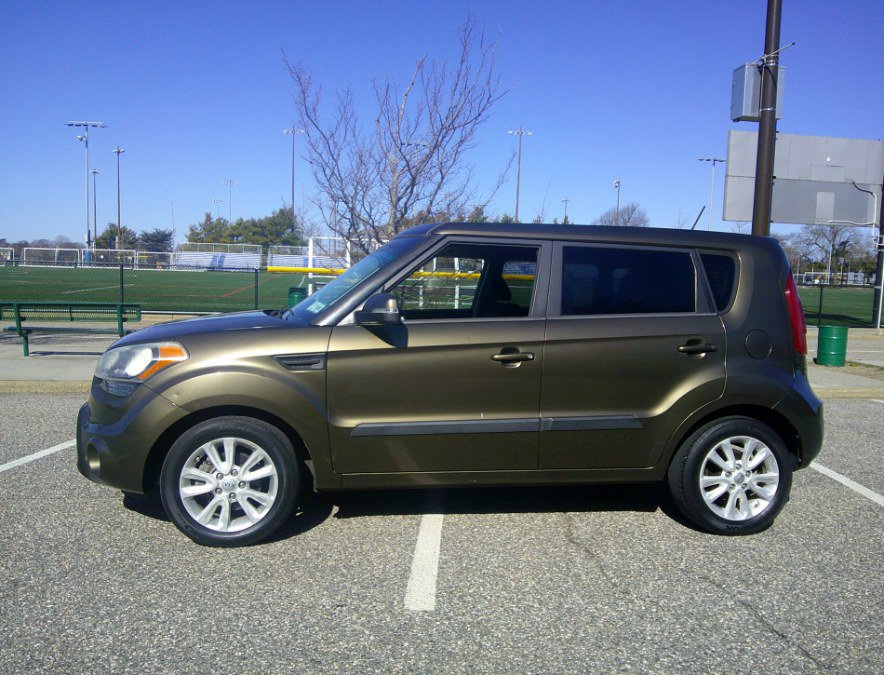 Used 2012 Kia Soul + image 22