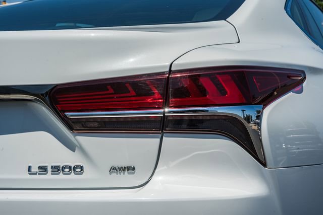 Used 2020 Lexus LS 500 F Sport AWD/4WD image 7