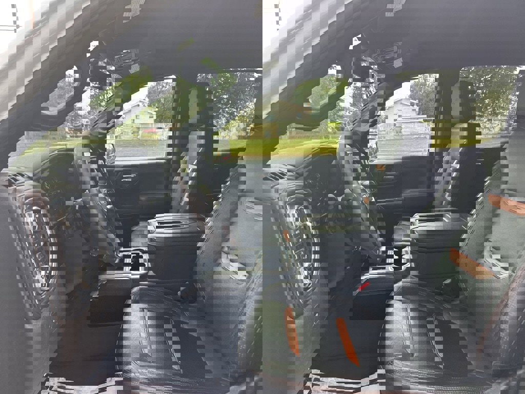 Used 2019 GMC Sierra 1500 AT4 w/ Driver Alert Package I image 17