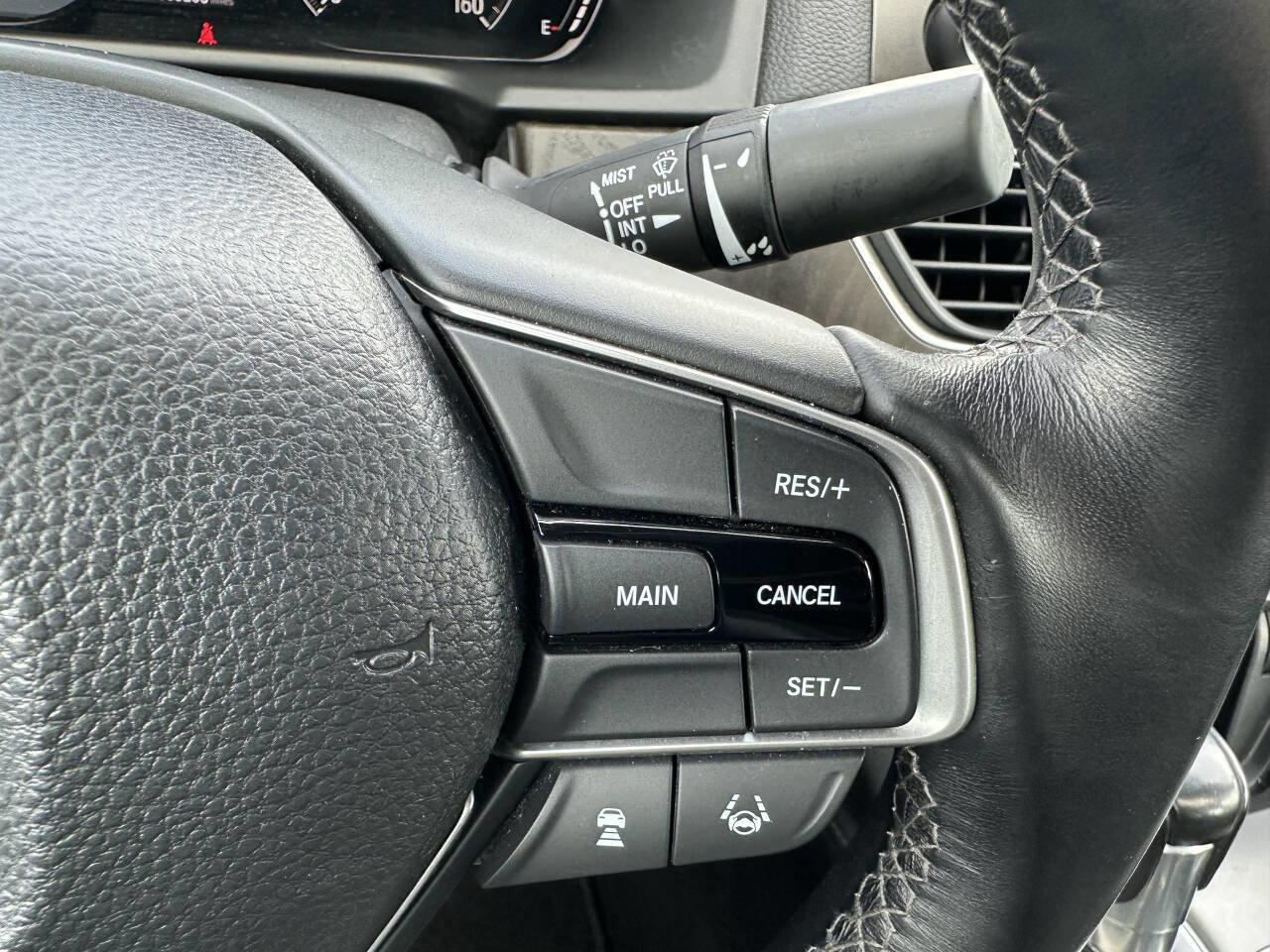 Used 2018 Honda Accord EX-L image 28