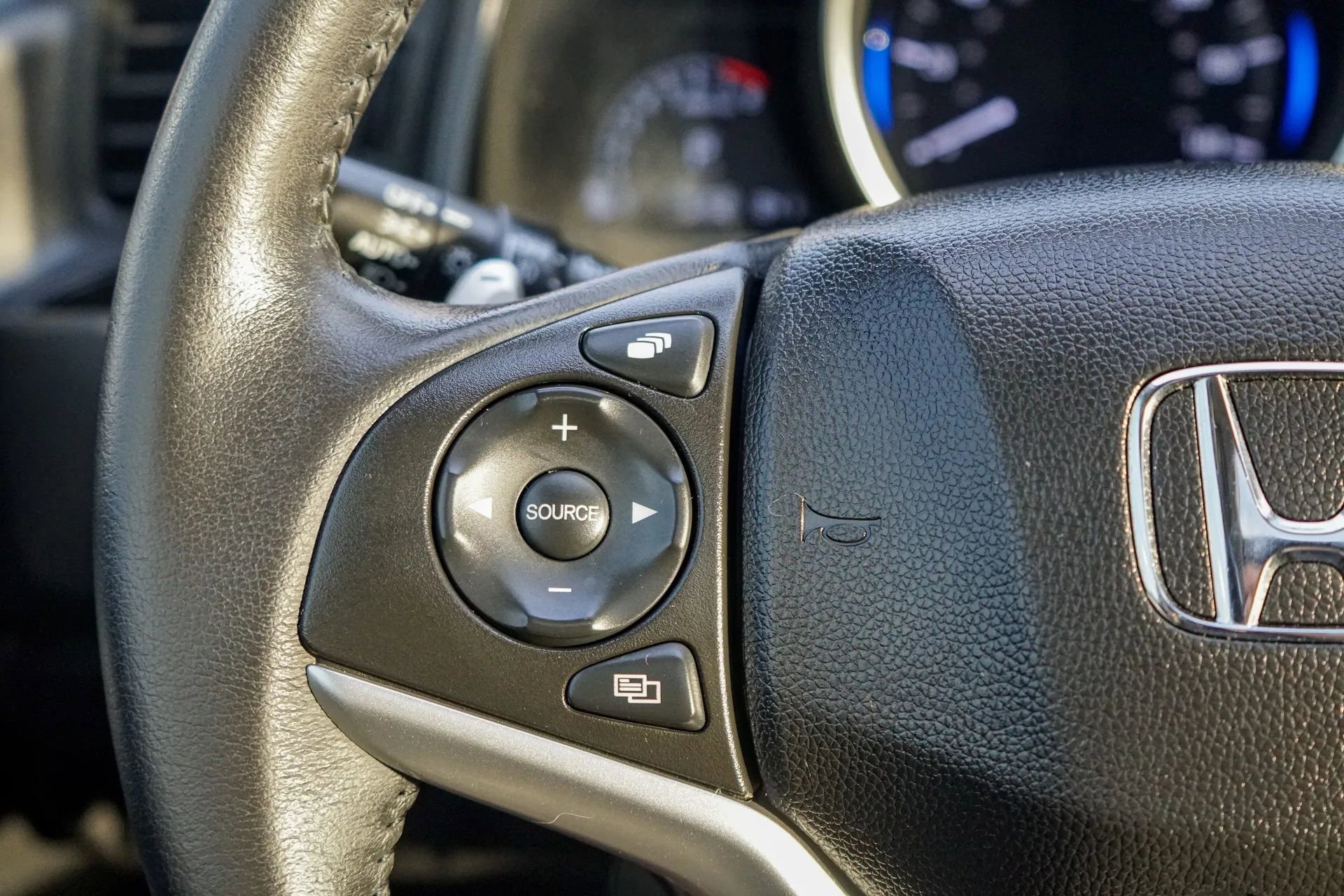Used 2018 Honda Fit EX-L image 26