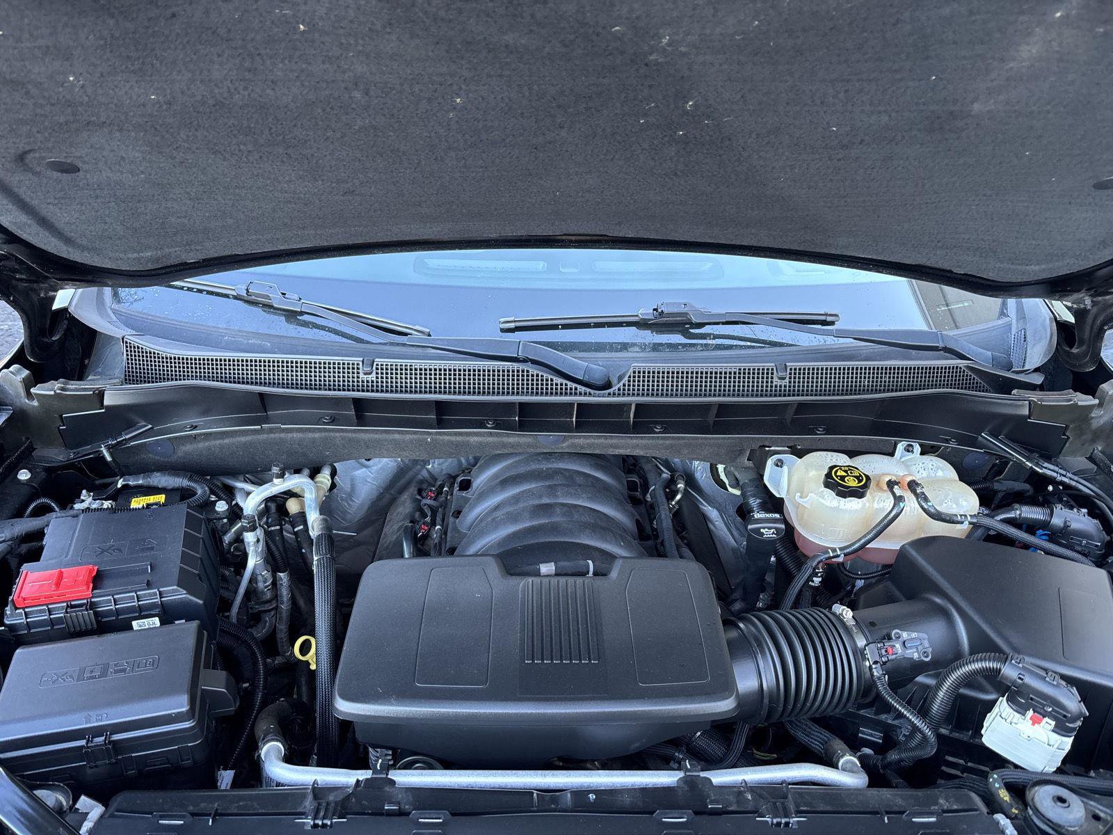 Used 2022 Chevrolet Tahoe RST w/ Luxury Package image 34