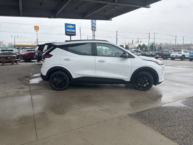 New 2027 Chevrolet Bolt RS FWD image 8