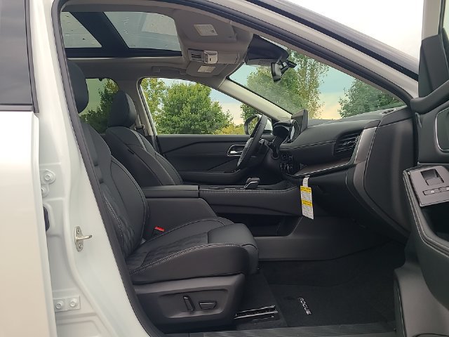 New 2026 Nissan Rogue Platinum AWD/4WD image 27