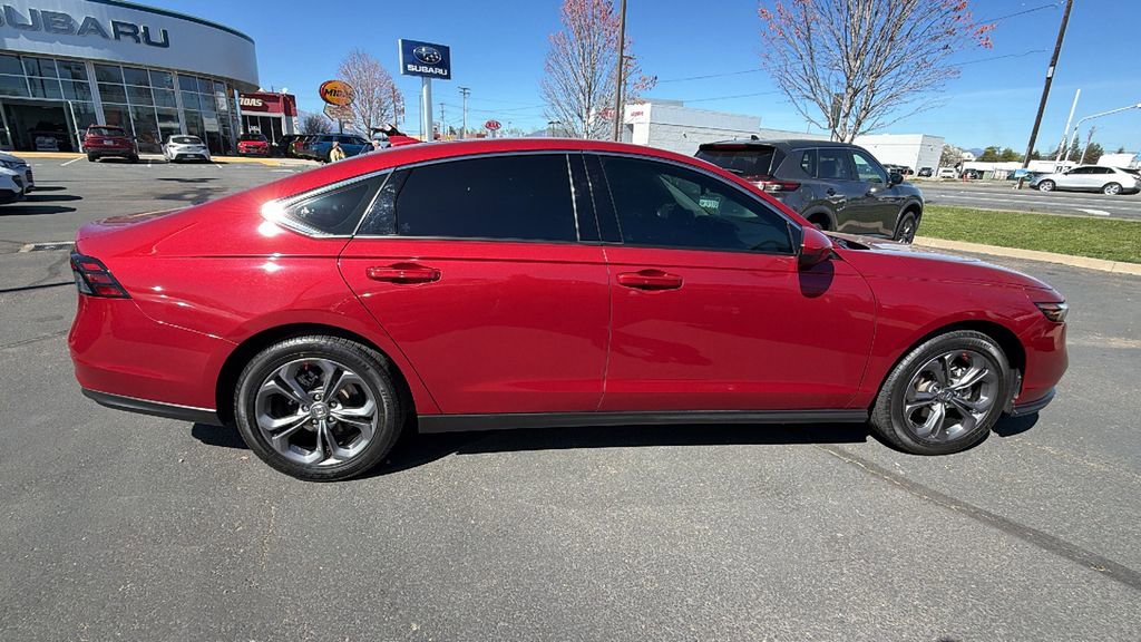 Used 2023 Honda Accord EX image 3