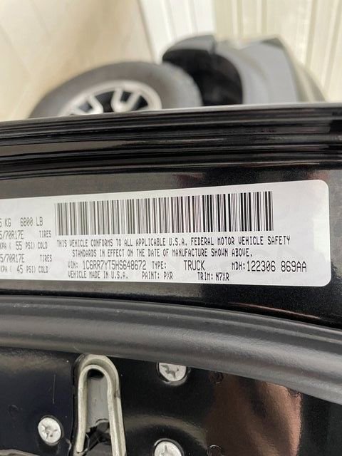 Used 2017 RAM 1500 Rebel w/ Luxury Group image 29