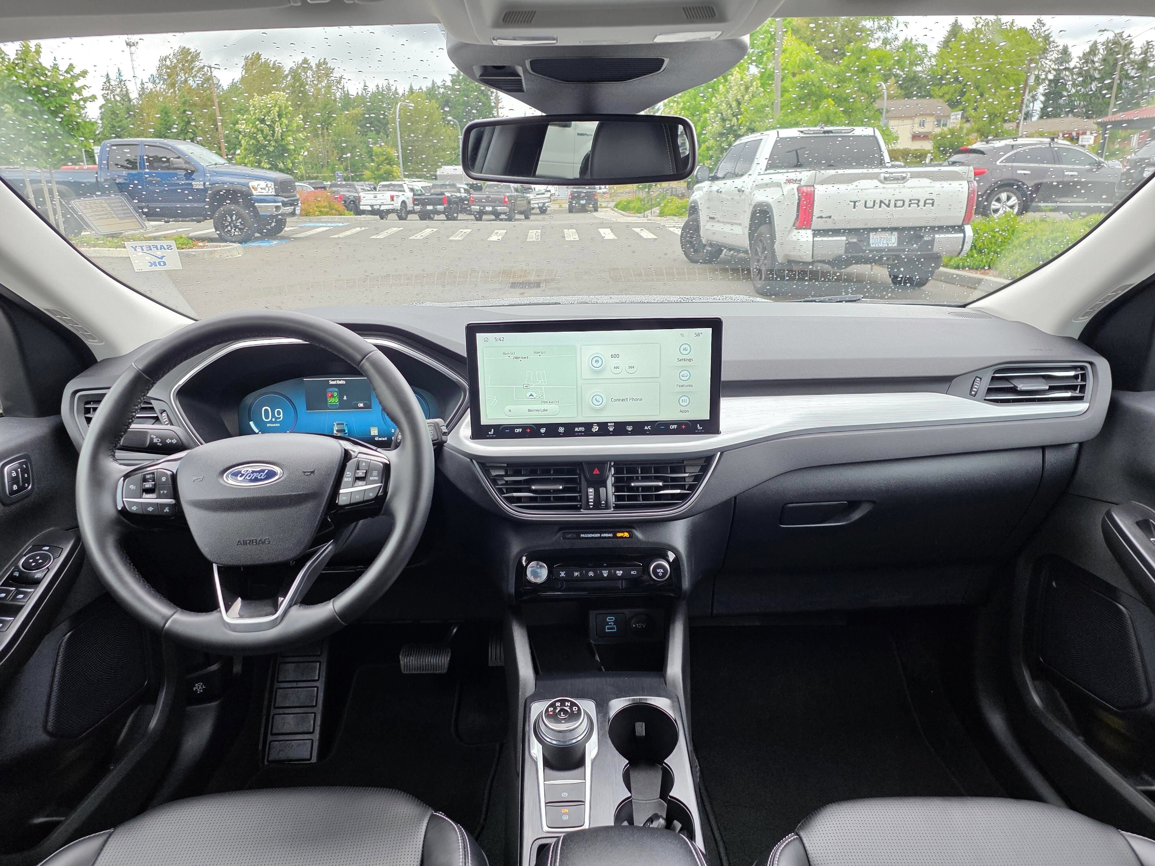 Used 2023 Ford Escape Platinum AWD/4WD image 10