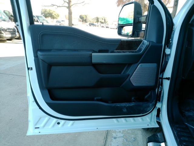 Used 2026 Ford F250 Lariat image 13