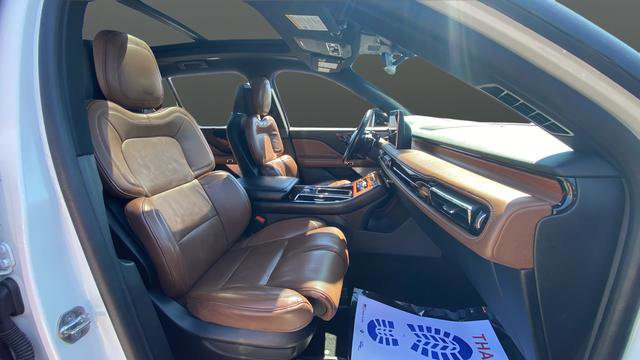 Used 2020 Lincoln Aviator Reserve w/ Equipment Group 201A image 25