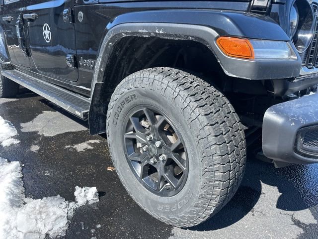 Used 2024 Jeep Gladiator Willys image 3