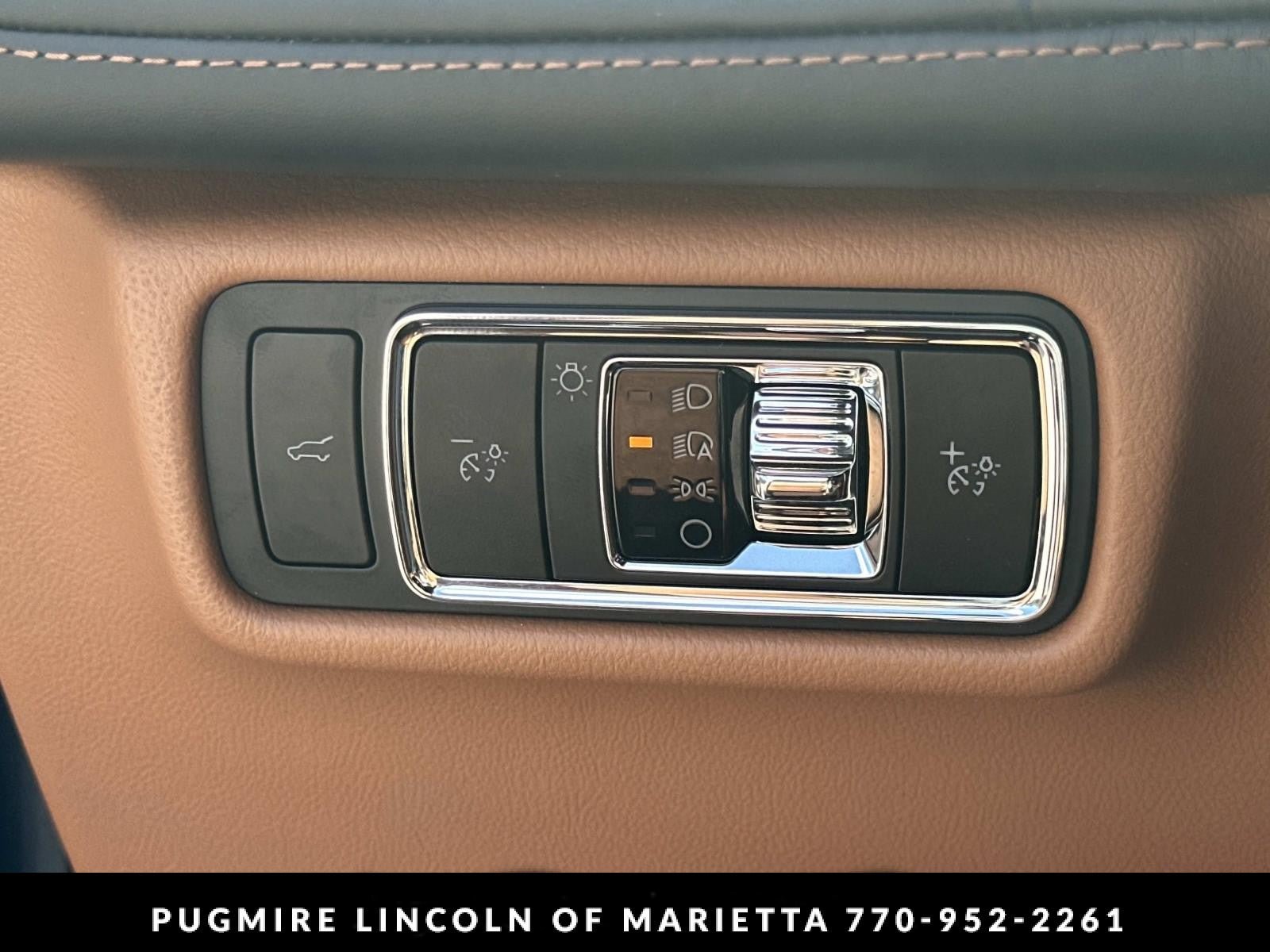 New 2026 Lincoln Aviator Black Label AWD/4WD image 32