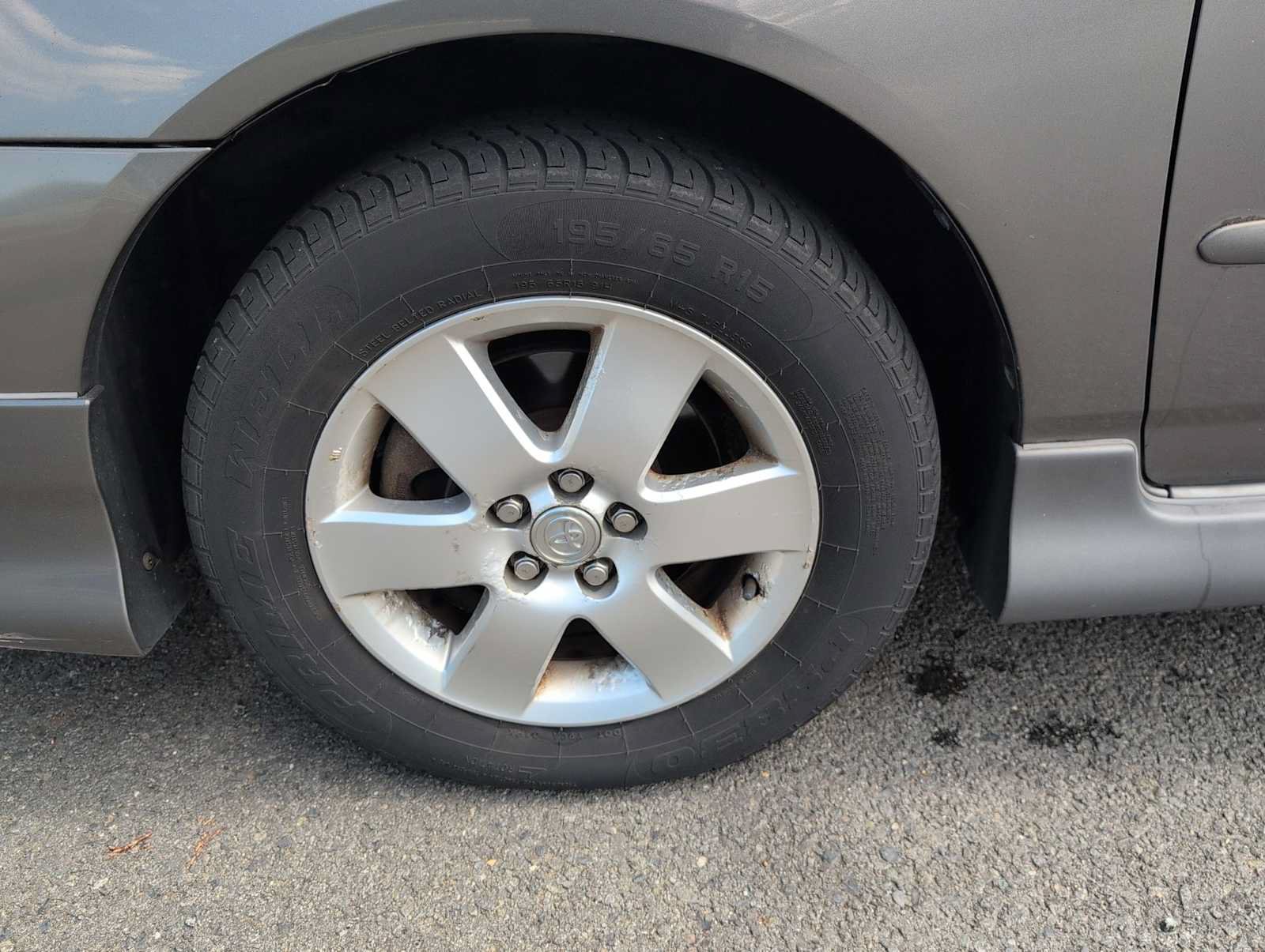 Used 2005 Toyota Corolla FWD image 14