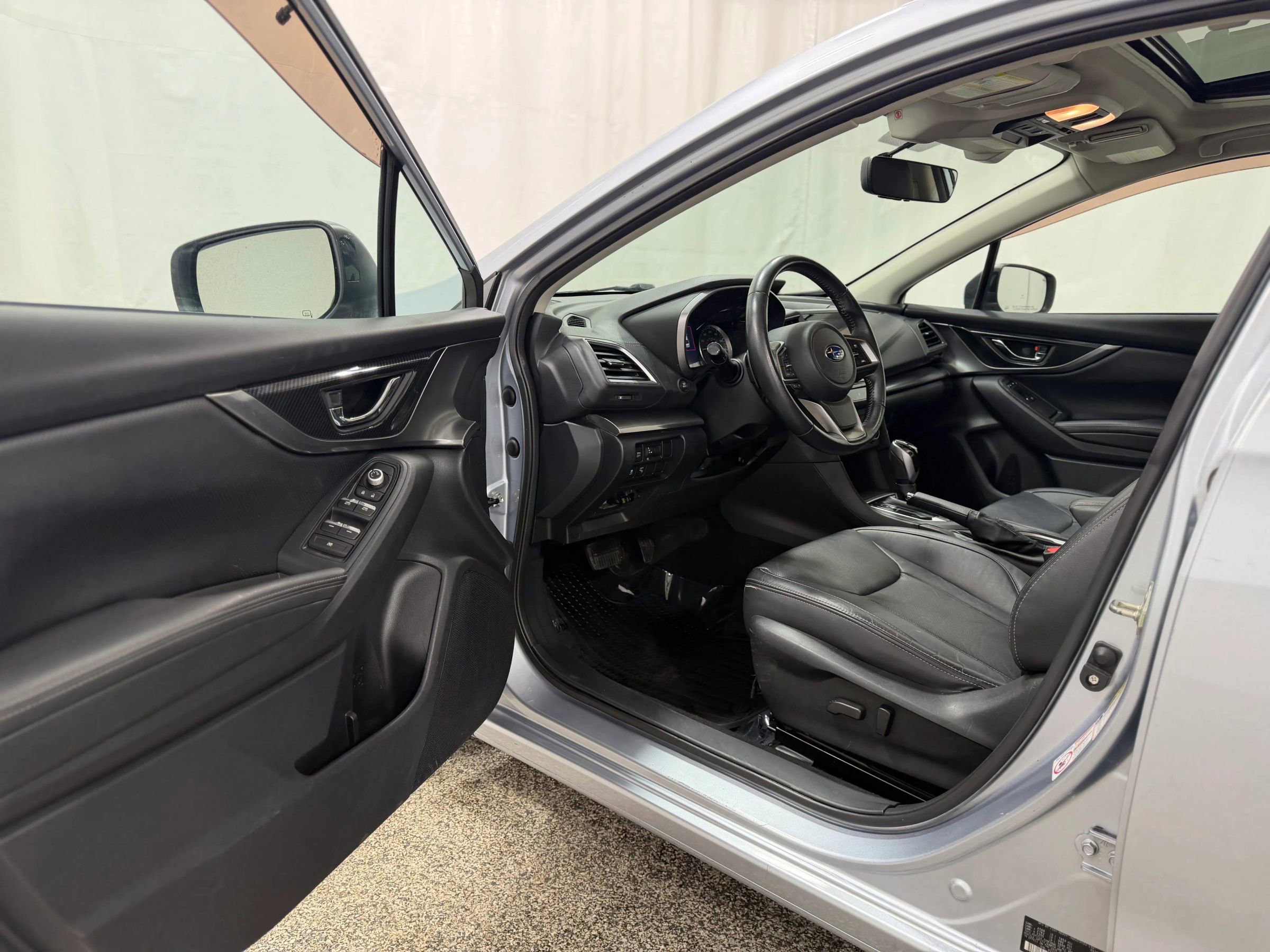 Used 2017 Subaru Impreza 2.0i Limited w/ Moonroof/BSD & Rcta/Eyesight AWD/4WD image 10