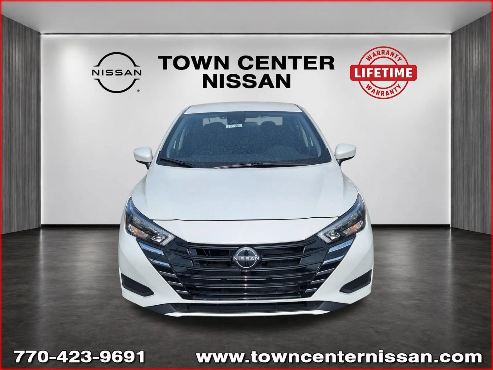 New 2025 Nissan Versa SV w/ Trunk Package FWD image 3