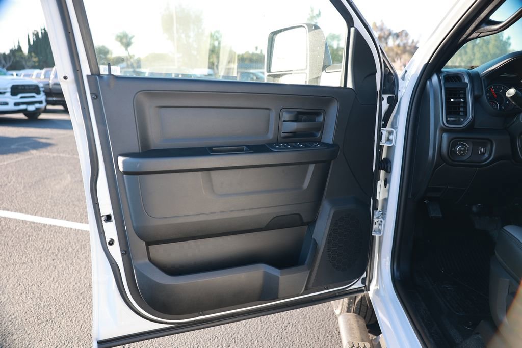 New 2026 RAM 3500 Tradesman w/ Safety Group AWD/4WD image 13