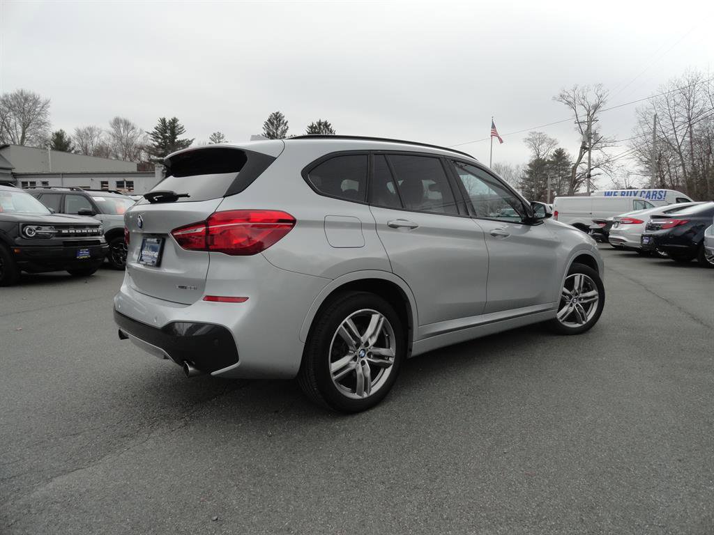 Used 2019 BMW X1 xDrive28i w/ M Sport Package image 5
