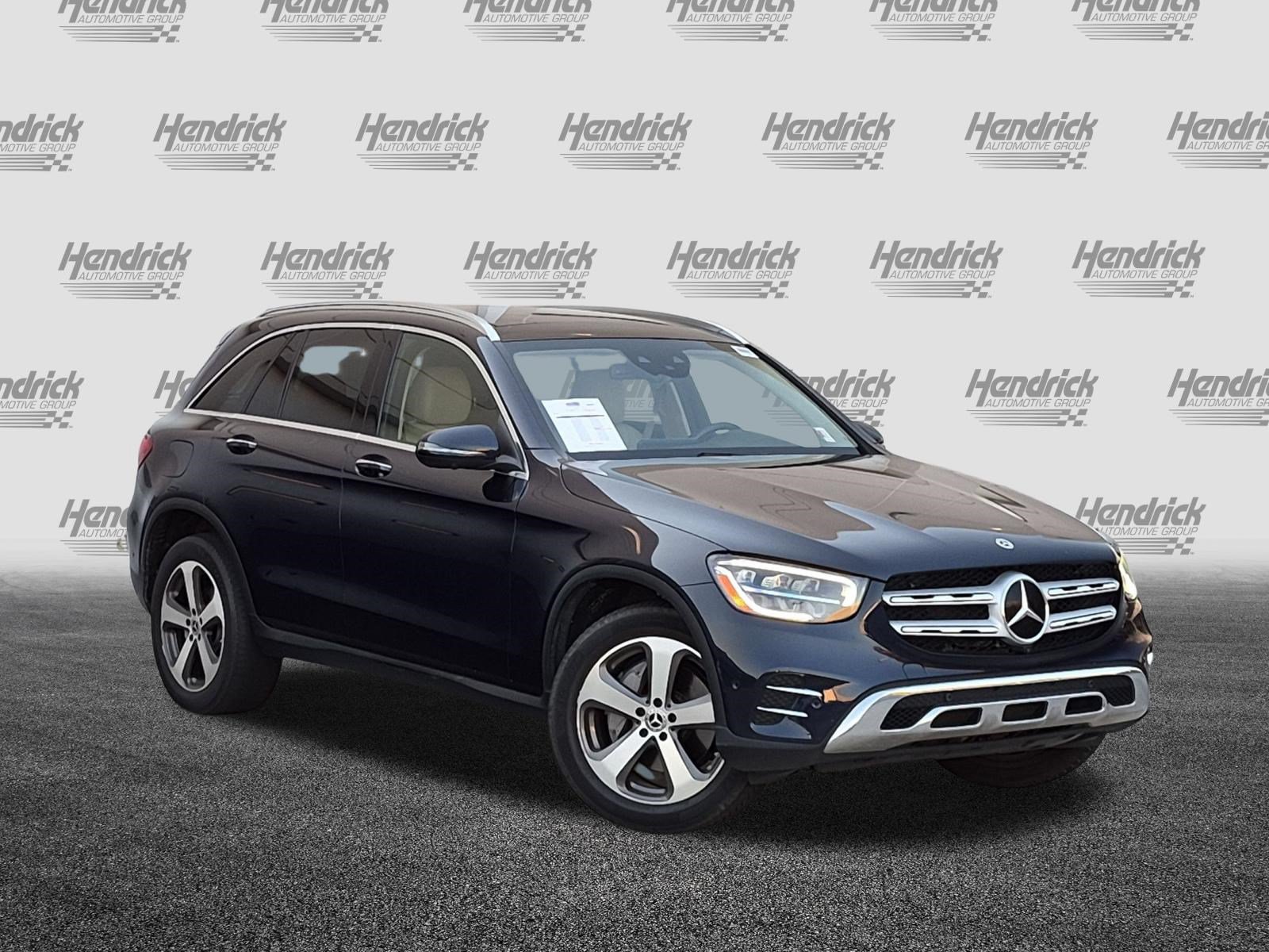 Used 2021 Mercedes-Benz GLC 300 4MATIC image 2