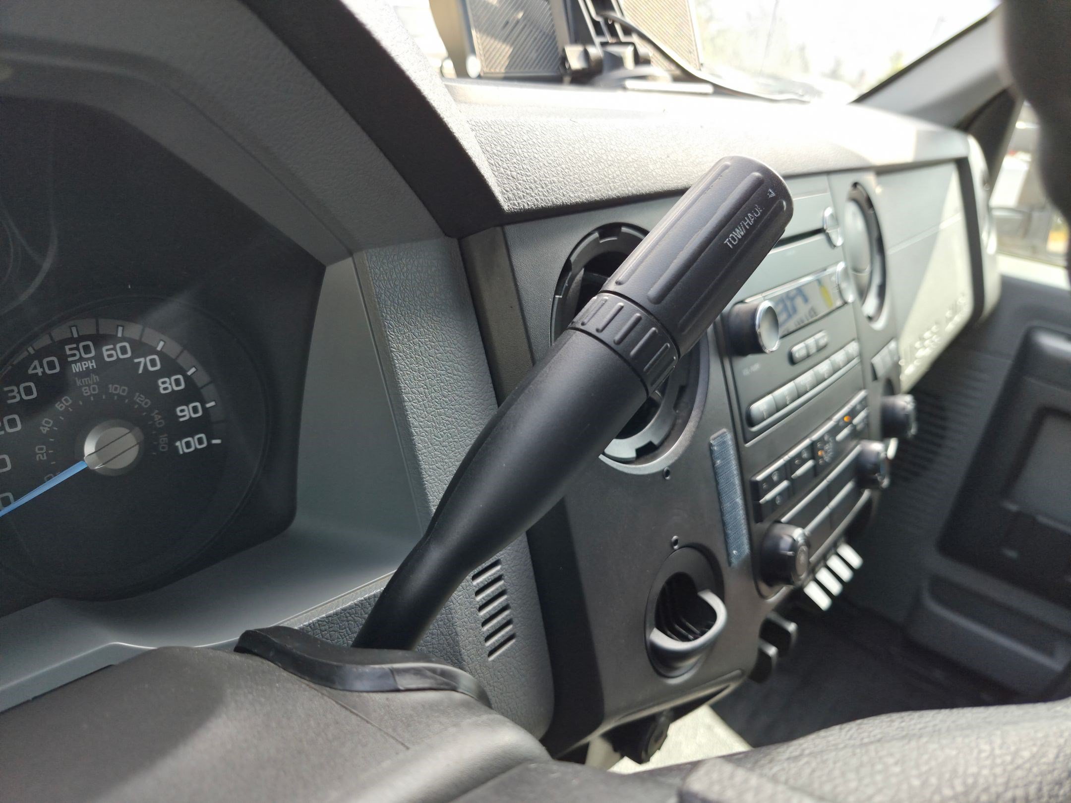 Used 2016 Ford F550 4x4 Regular Cab Super Duty image 24