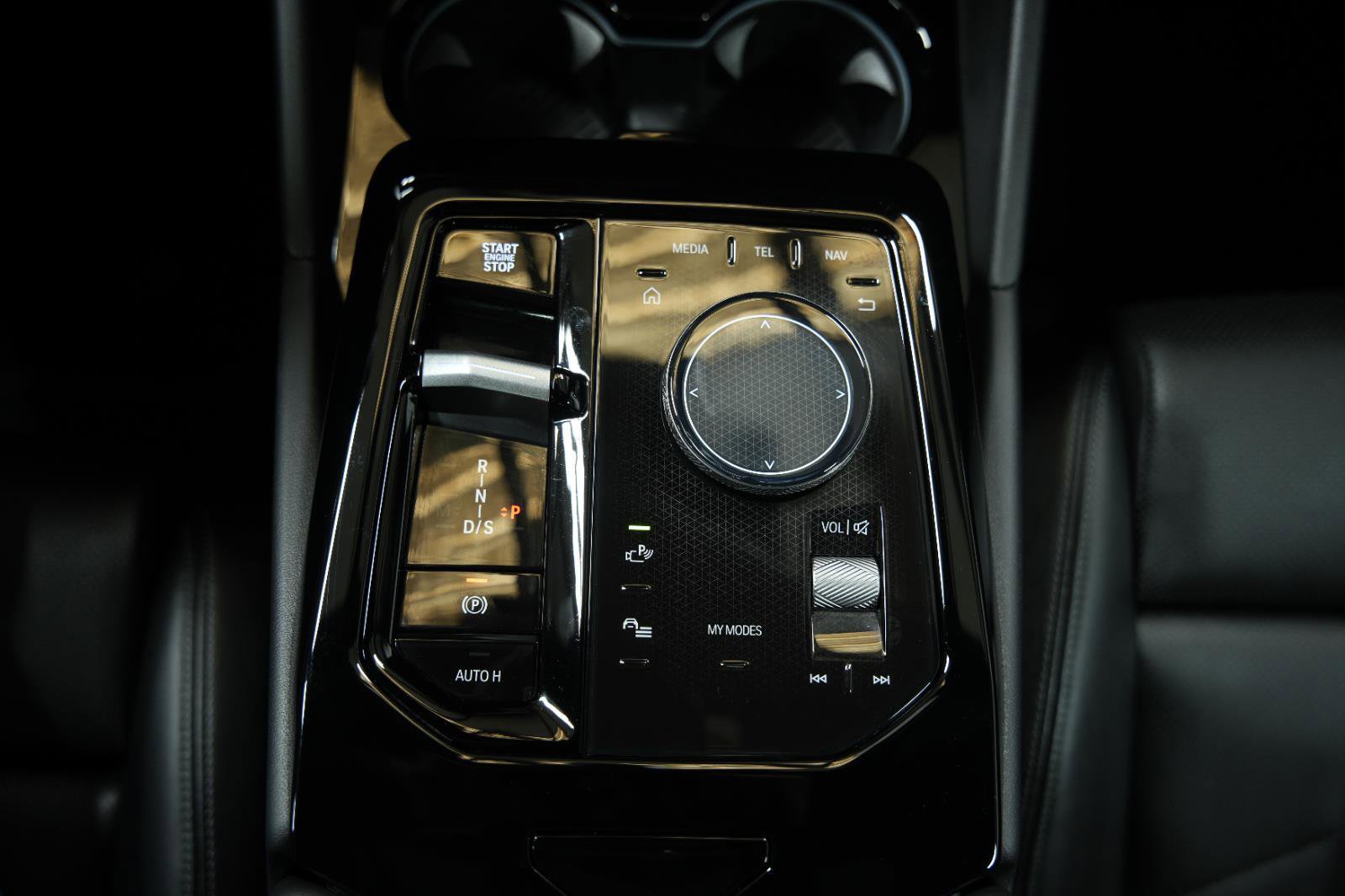 Used 2026 BMW 530i xDrive 530i xDrive w/ Premium Package image 43