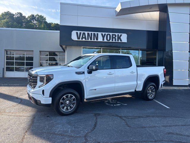 Used 2024 GMC Sierra 1500 AT4 w/ AT4 Premium Package AWD/4WD image 55