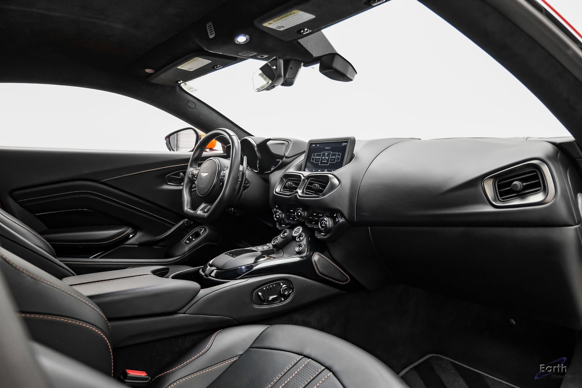 Used 2020 Aston Martin V8 Vantage Coupe RWD image 50