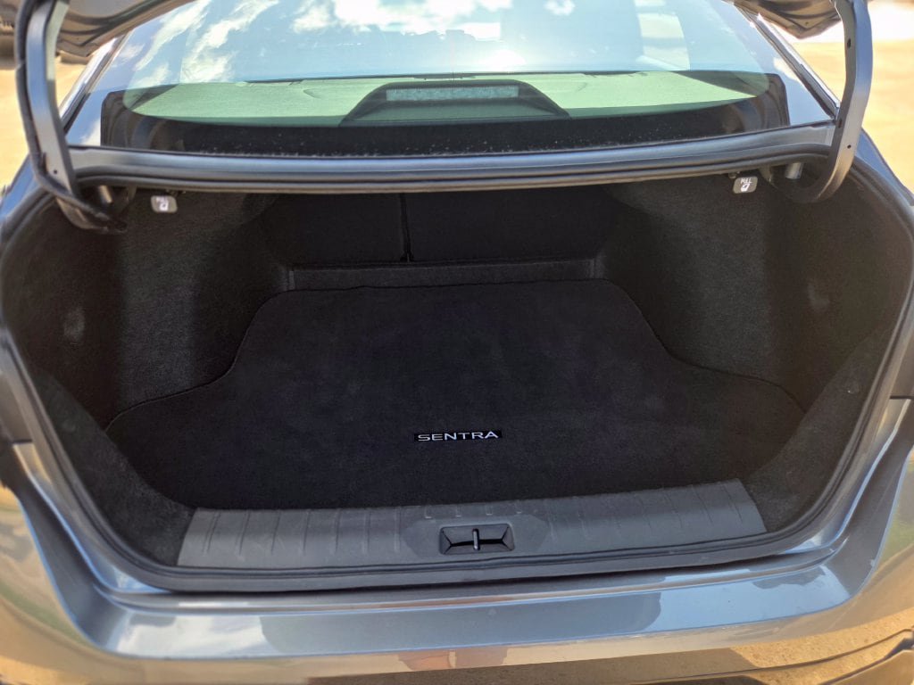 Used 2026 Nissan Sentra SR w/ Floor Mat Package FWD image 14