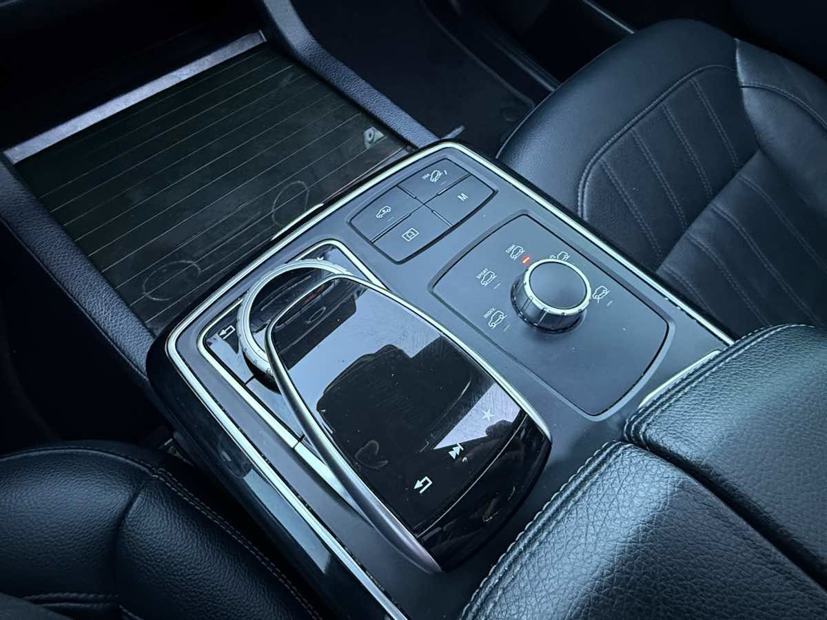 Used 2019 Mercedes-Benz GLS 450 4MATIC image 21