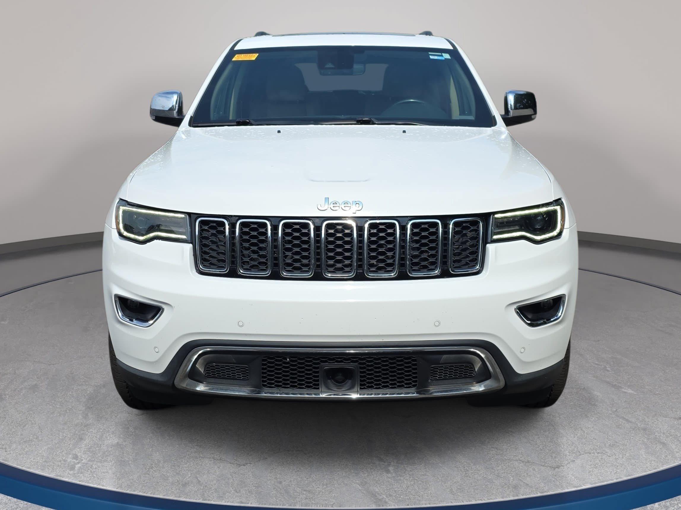 Used 2020 Jeep Grand Cherokee Limited w/ Luxury Group II AWD/4WD image 4