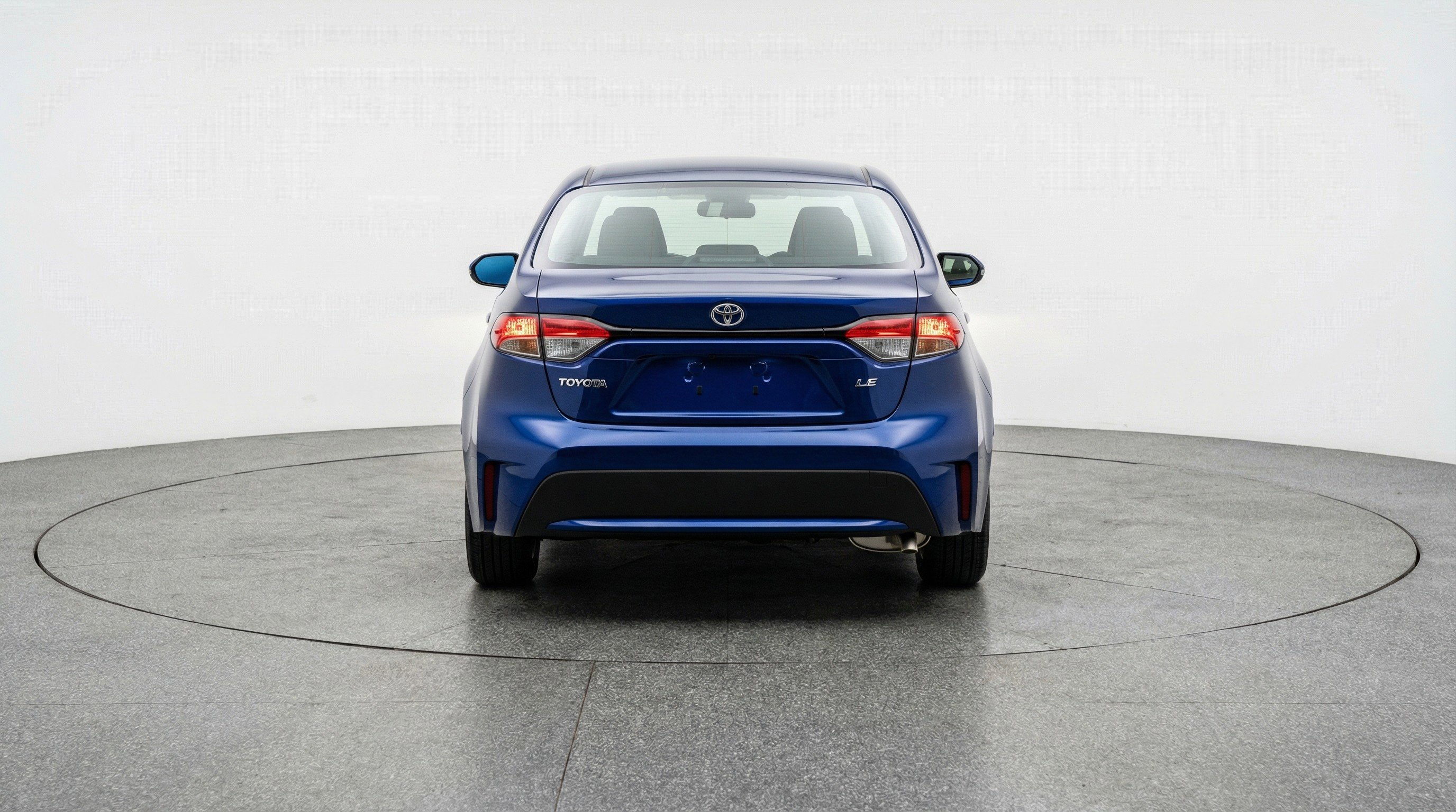 Used 2025 Toyota Corolla LE FWD image 7
