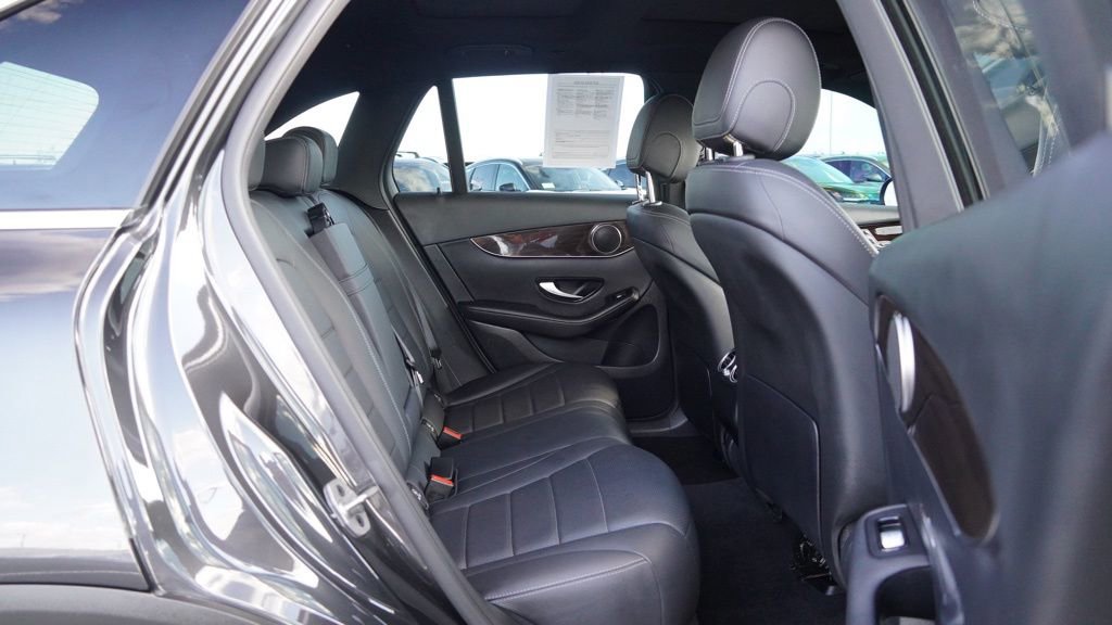 Used 2021 Mercedes-Benz GLC 300 image 19