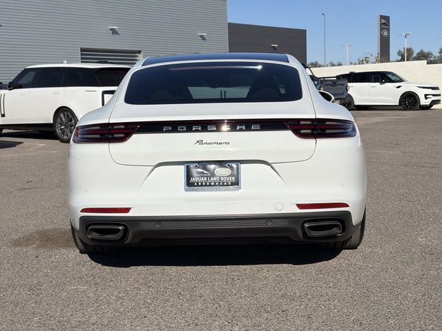 Used 2018 Porsche Panamera RWD image 28