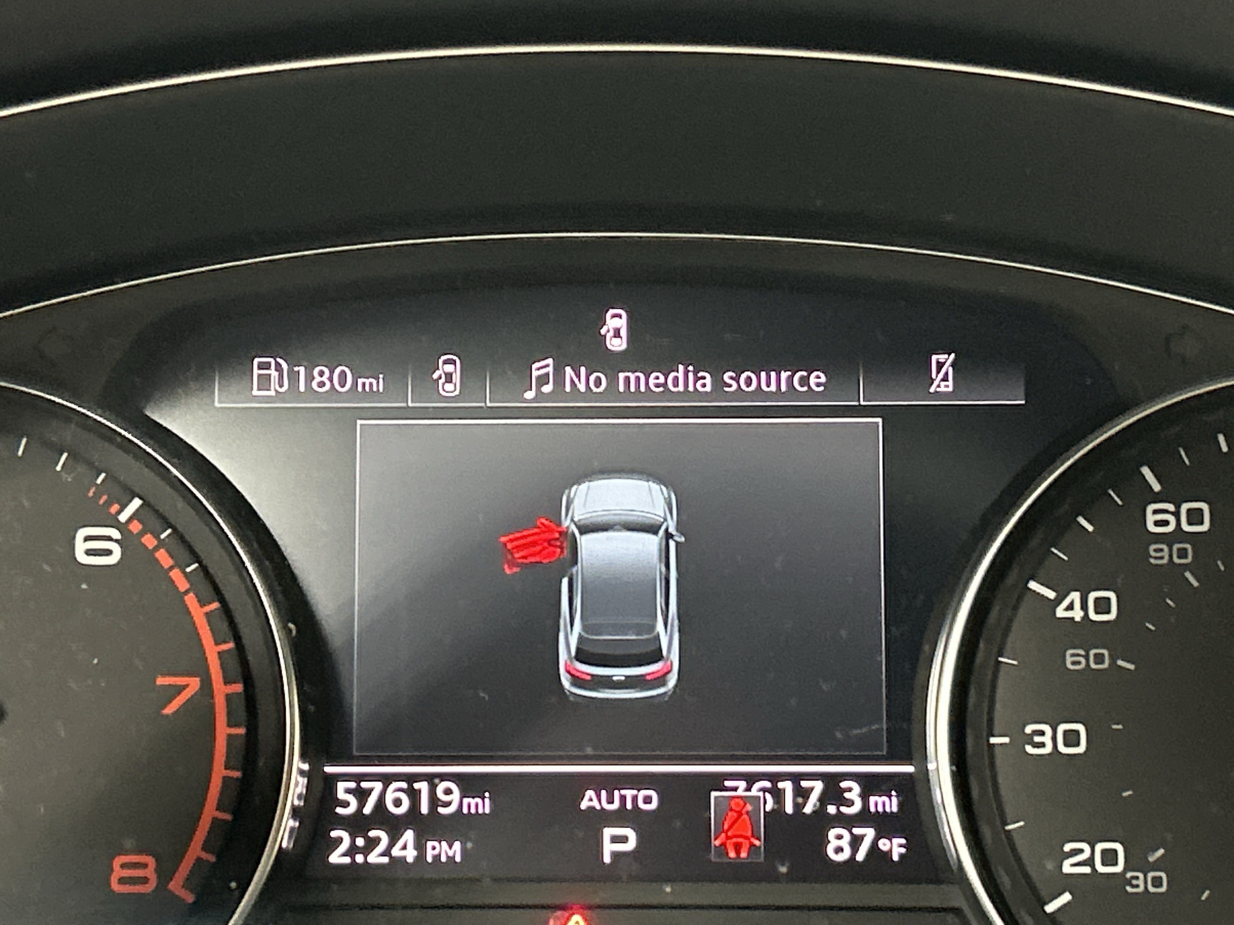 Used 2023 Audi Q5 2.0T Premium w/ Convenience Package AWD/4WD image 21