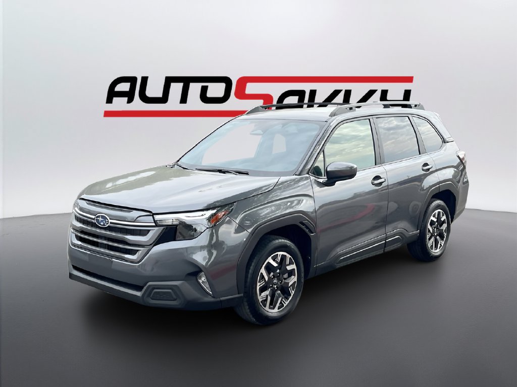 Used 2025 Subaru Forester Premium AWD/4WD image 3