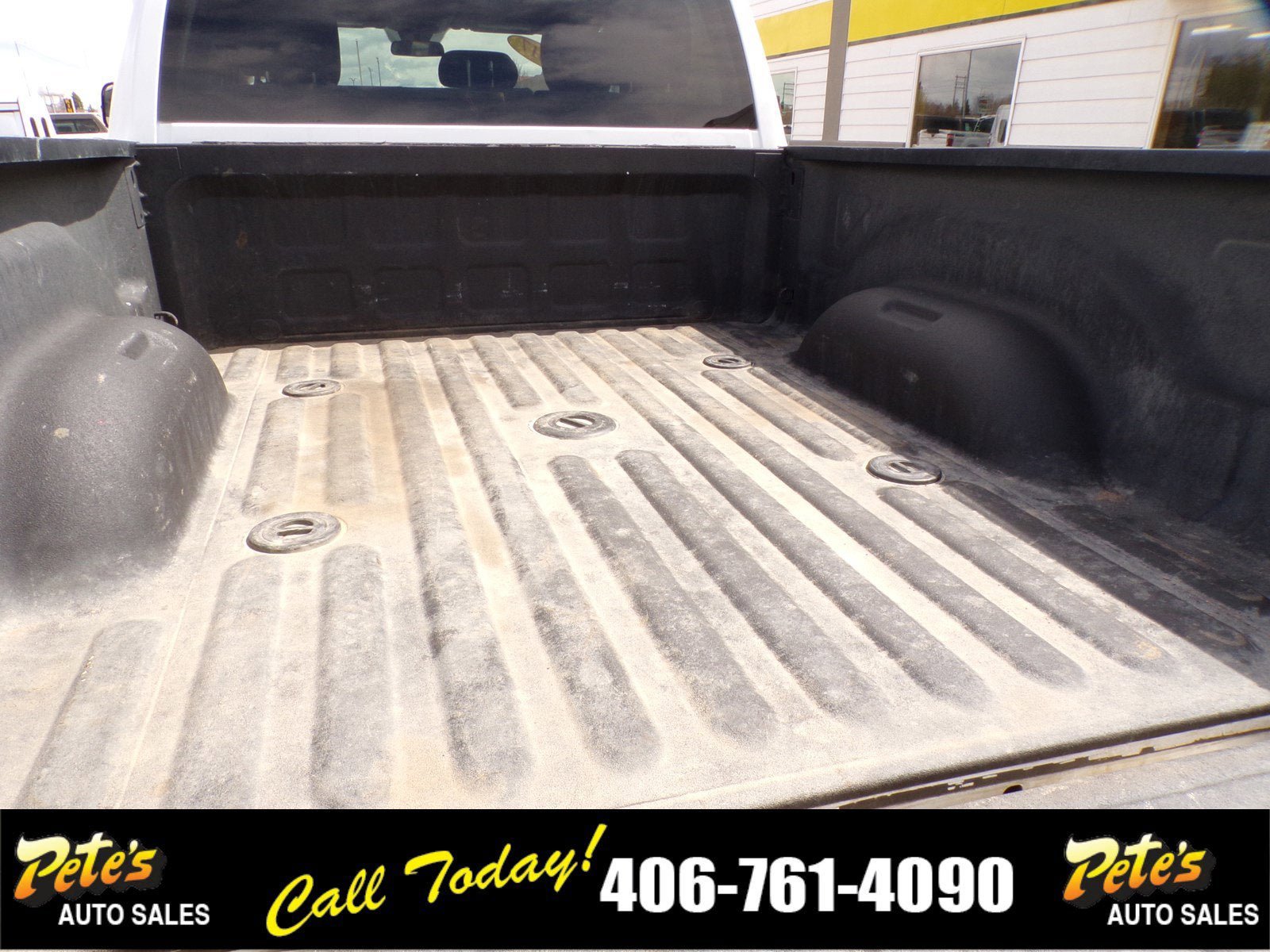 Used 2017 RAM 2500 Tradesman w/ Chrome Appearance Group AWD/4WD image 9