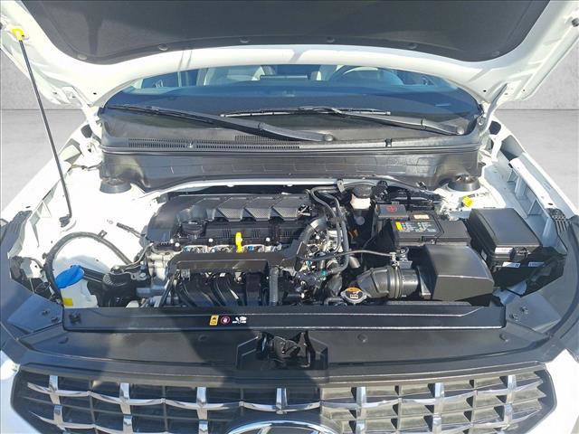 Used 2025 Hyundai Venue SEL image 22