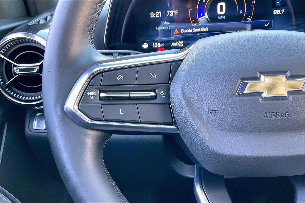 Used 2025 Chevrolet Equinox LT w/ Convenience Package II image 18