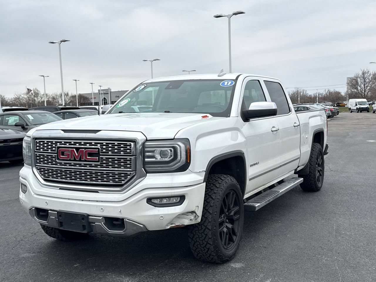 Used 2017 GMC Sierra 1500 Denali AWD/4WD image 7