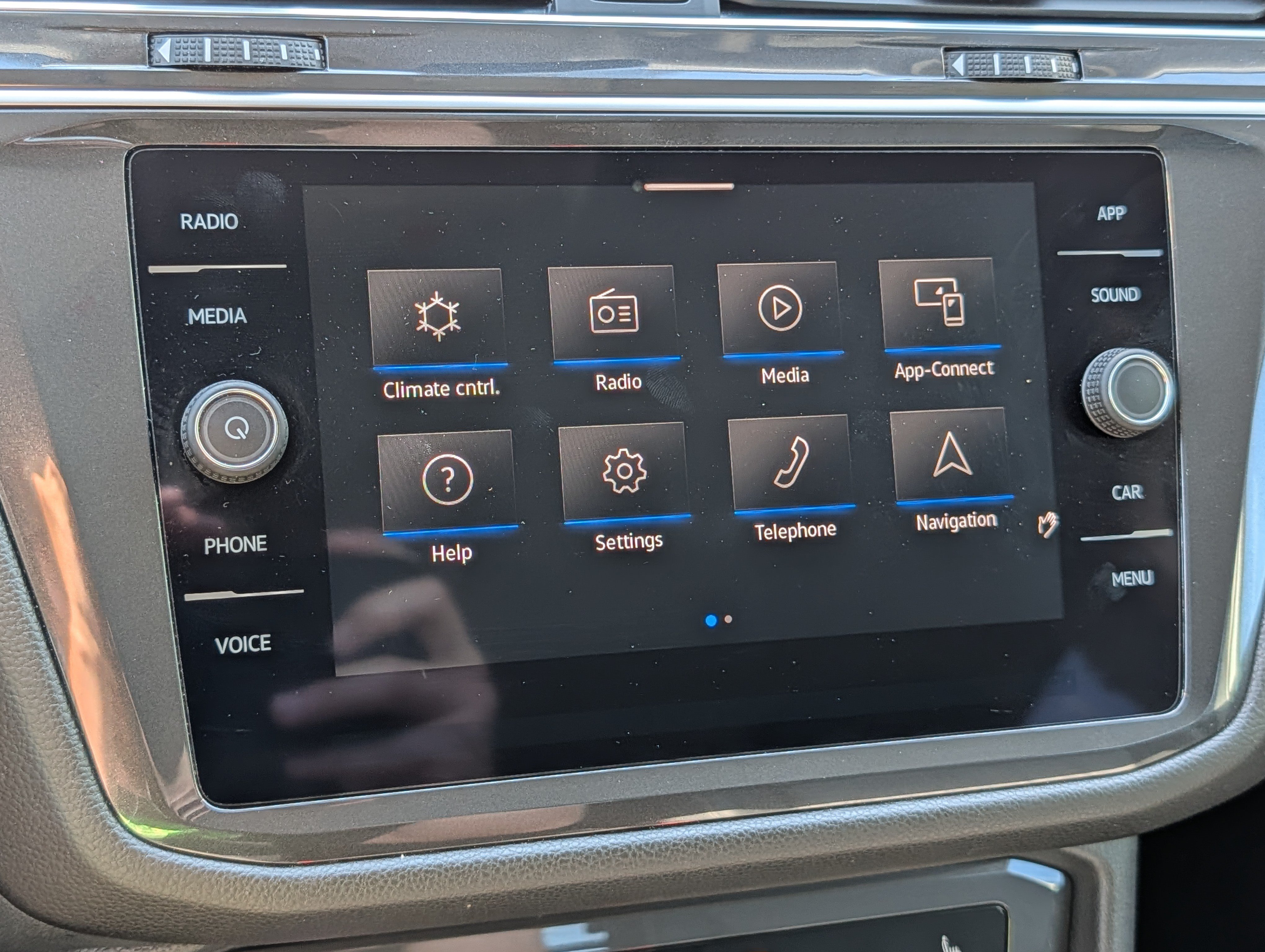 Certified 2024 Volkswagen Tiguan SE AWD/4WD image 22