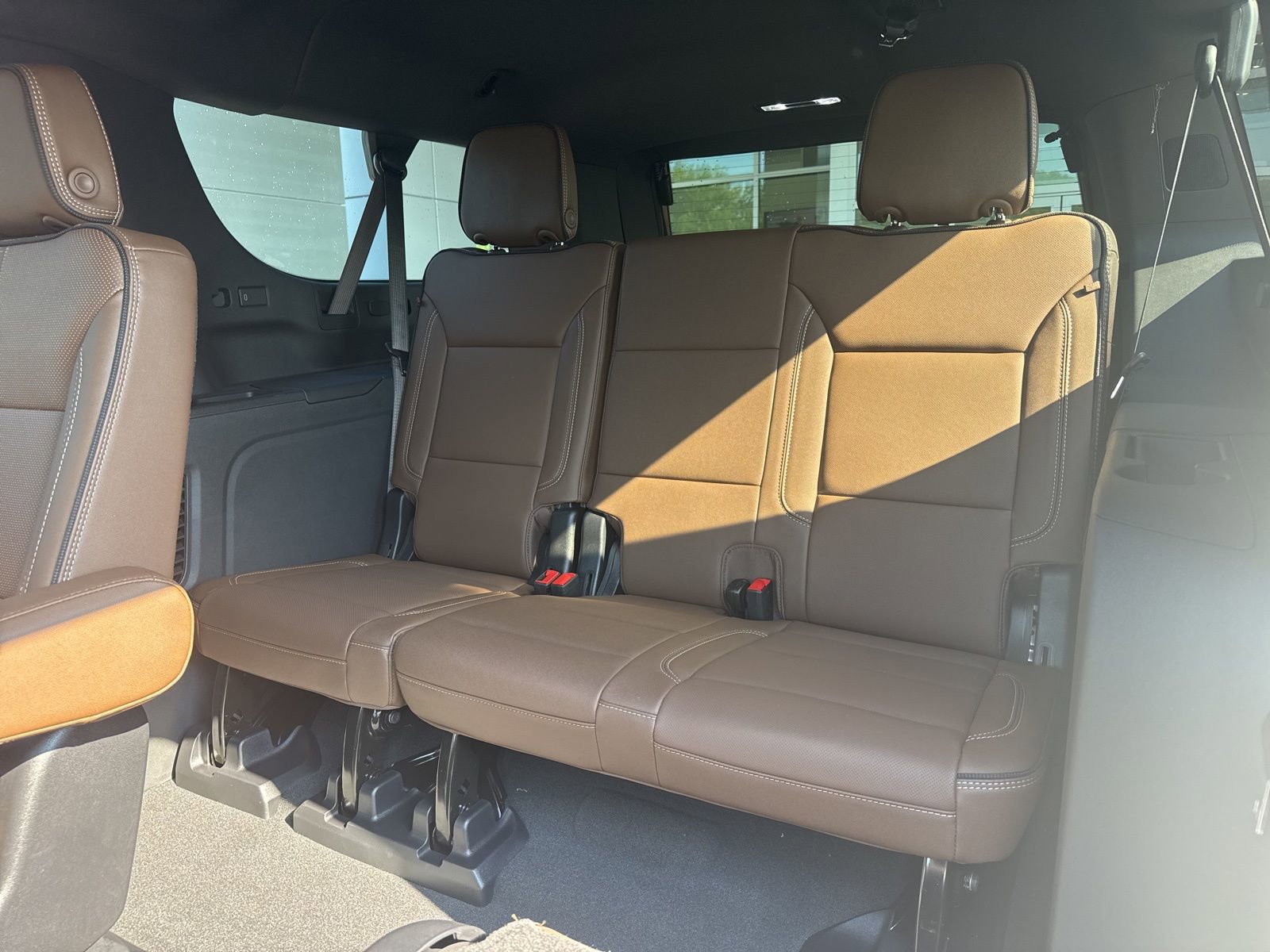 New 2025 Chevrolet Suburban High Country image 16