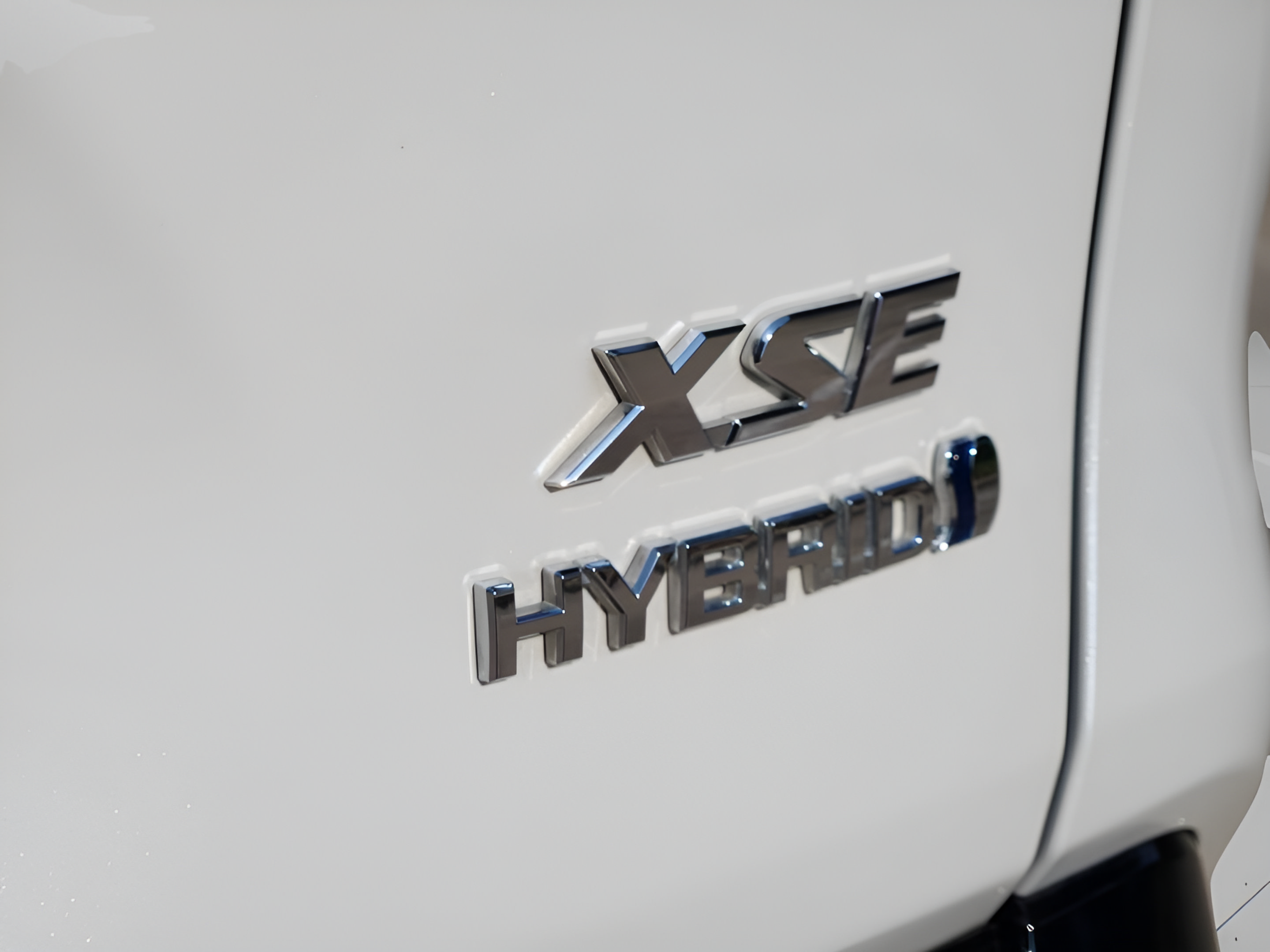 Used 2021 Toyota RAV4 XSE AWD/4WD image 42