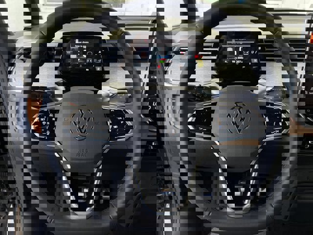 New 2025 Volkswagen ID. Buzz Pro S image 15