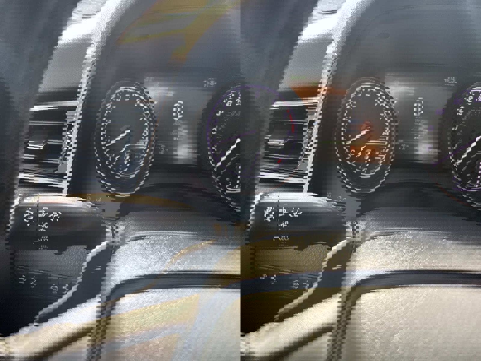 Used 2023 Toyota Camry SE w/ Cold Weather Package image 30