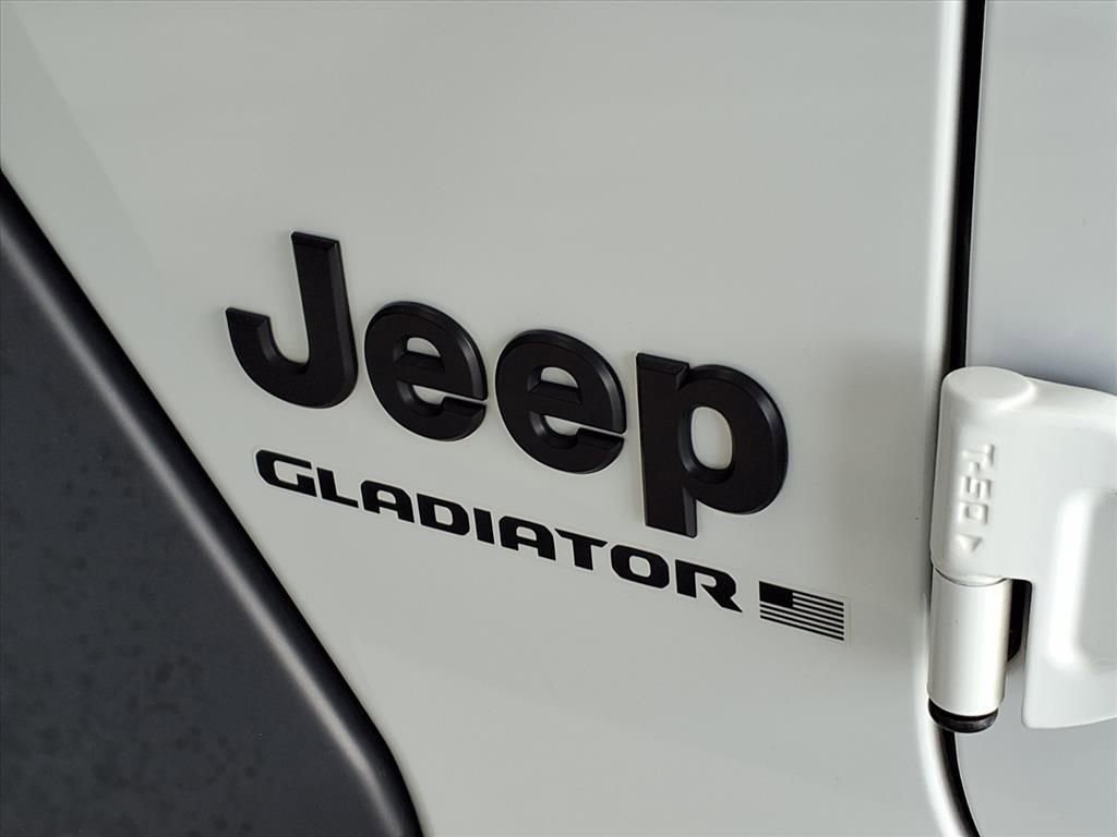 Certified 2023 Jeep Gladiator Sport image 19