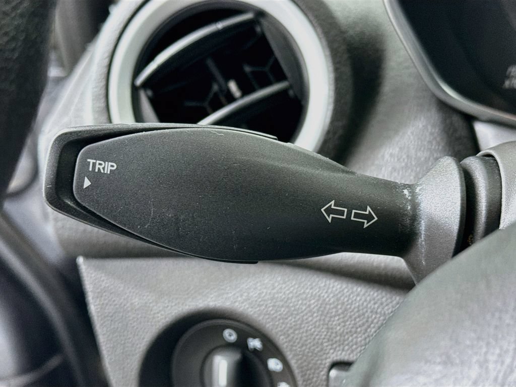 Used 2018 Ford Fiesta SE w/ Cold Weather Package FWD image 11