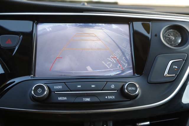 Used 2018 Buick Envision Essence image 27