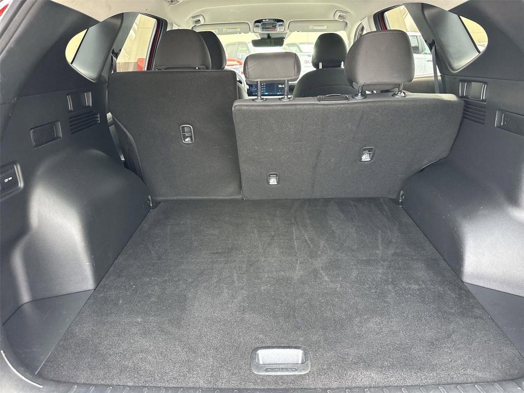 Used 2025 Hyundai Tucson SEL FWD image 23