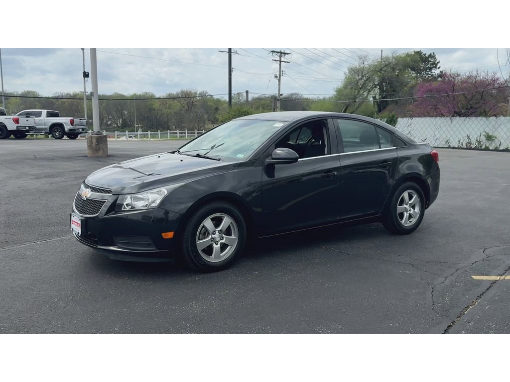 Used 2013 Chevrolet Cruze LT image 4
